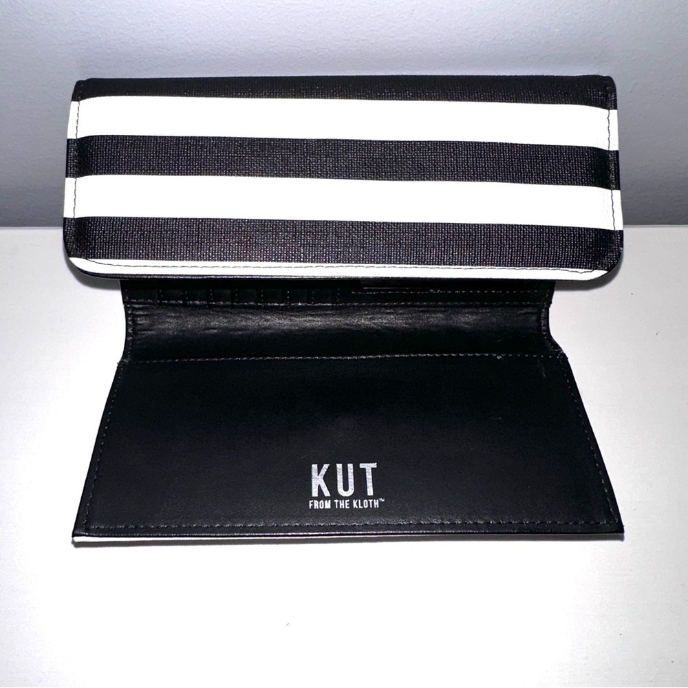 KUT FROM THE KLOTH Slim Striped Wallet, Purse, Black & White, EUC - Picture 4 of 9